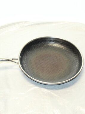 HexClad 12 Inch Hybrid Nonstick Oven and Dishwasher Safe Frying Pan - No Lid